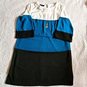 Colorblock Dress attached necklace